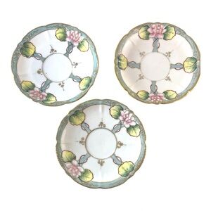 Vintage I.E. & Co. Japan Hand Painted Water Lily Plates Set of 3 Gold Trim 5.5”